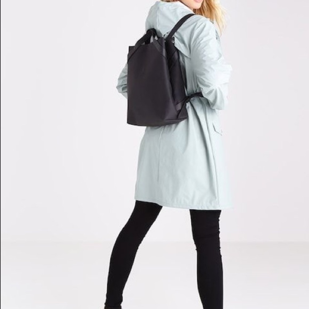 Rains shift bag backpack